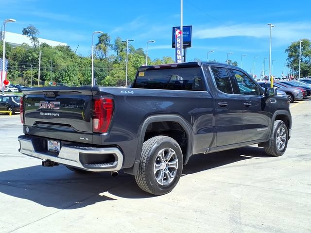 Used 2023 GMC Sierra 1500 SLE AWD/4WD image 4