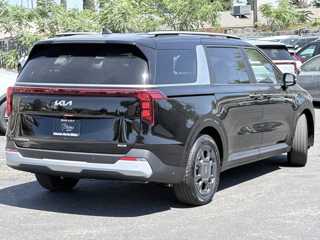 New 2026 Kia Carnival EX FWD image 4