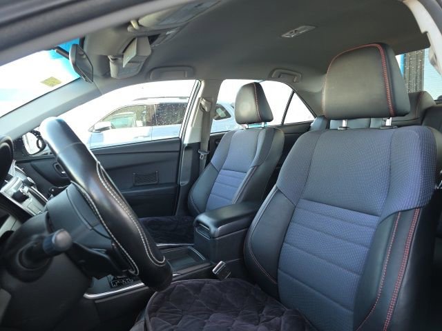 Used 2016 Toyota Camry SE FWD image 9