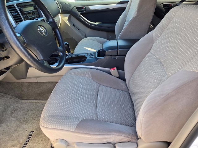 Used 2003 Toyota 4Runner SR5 RWD image 18