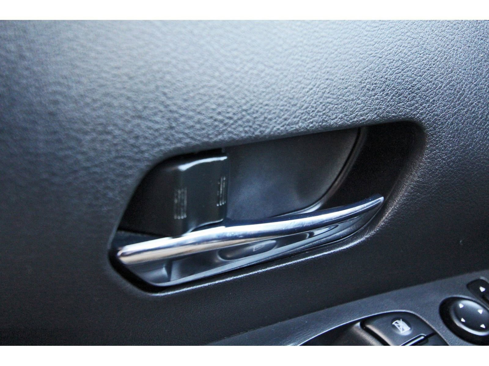 Used 2019 Nissan Kicks SV image 21