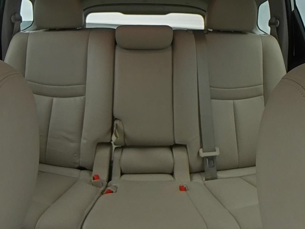 Used 2015 Nissan Rogue SL FWD image 13