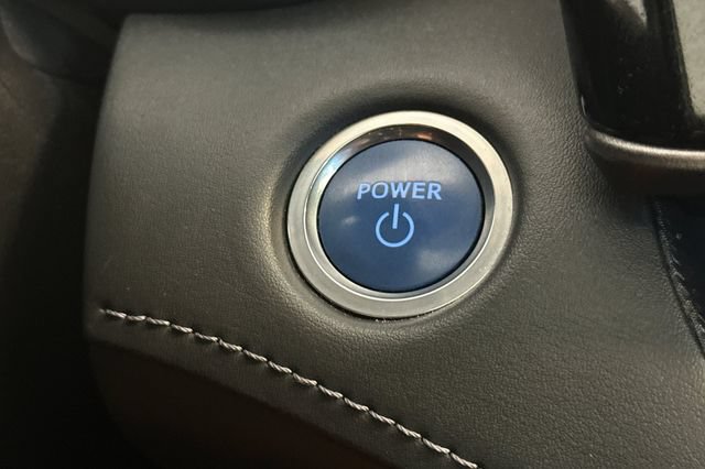 Used 2020 Toyota Highlander XLE AWD/4WD image 29