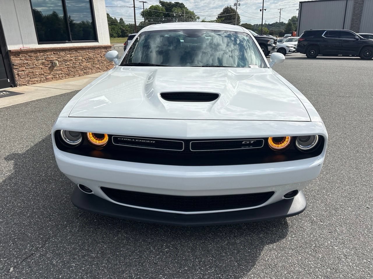 Used 2022 Dodge Challenger GT RWD image 10