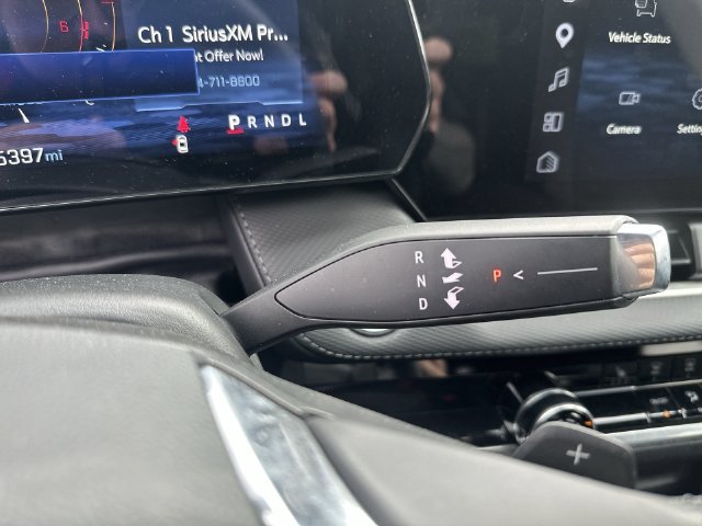 Used 2026 Chevrolet Equinox LT AWD/4WD image 25