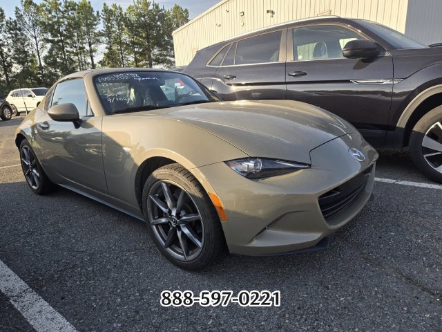 Used 2023 MAZDA MX-5 Miata Grand Touring RWD image 8