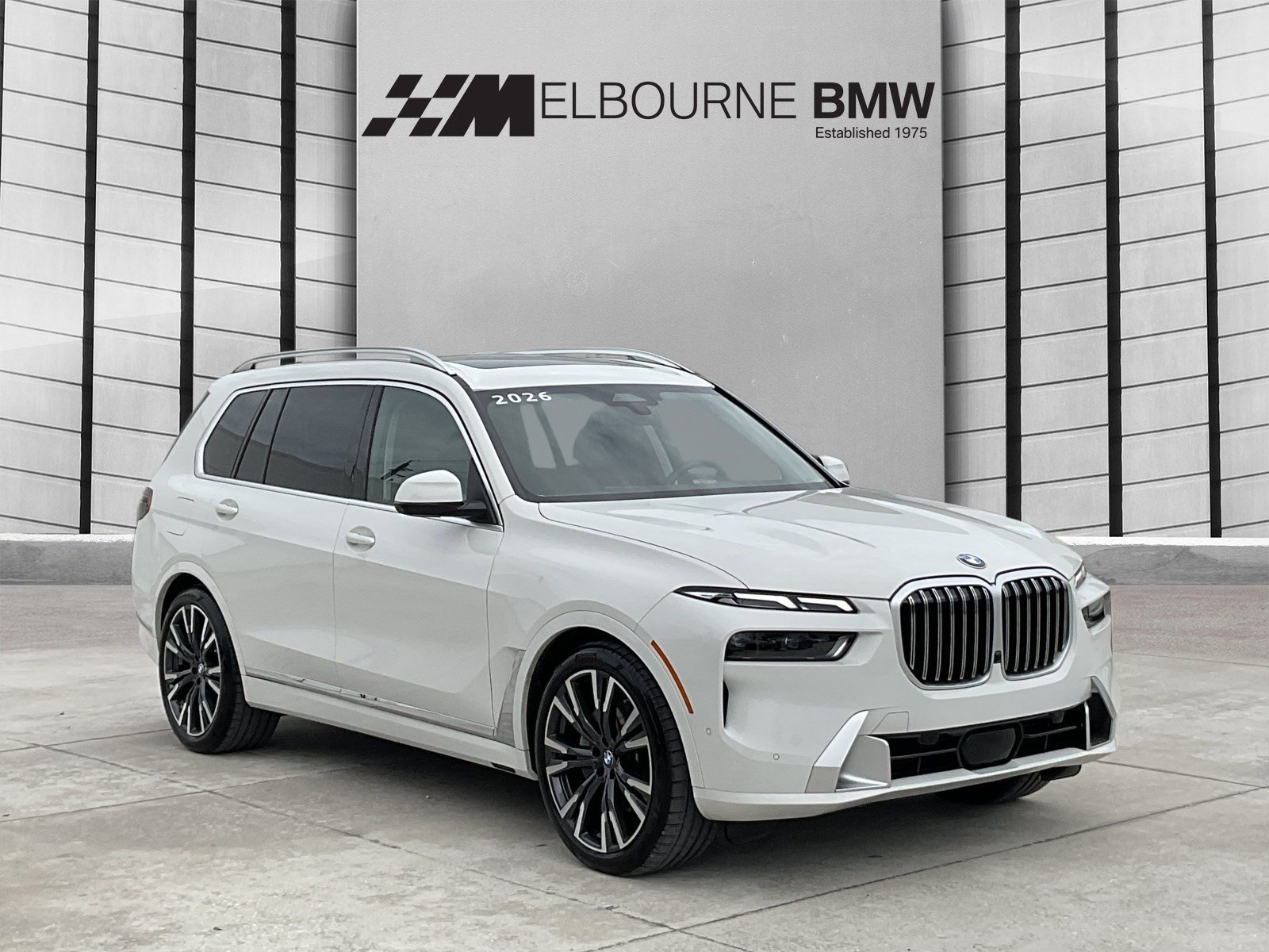 Certified 2026 BMW X7 xDrive40i w/ Premium Package AWD/4WD image 1