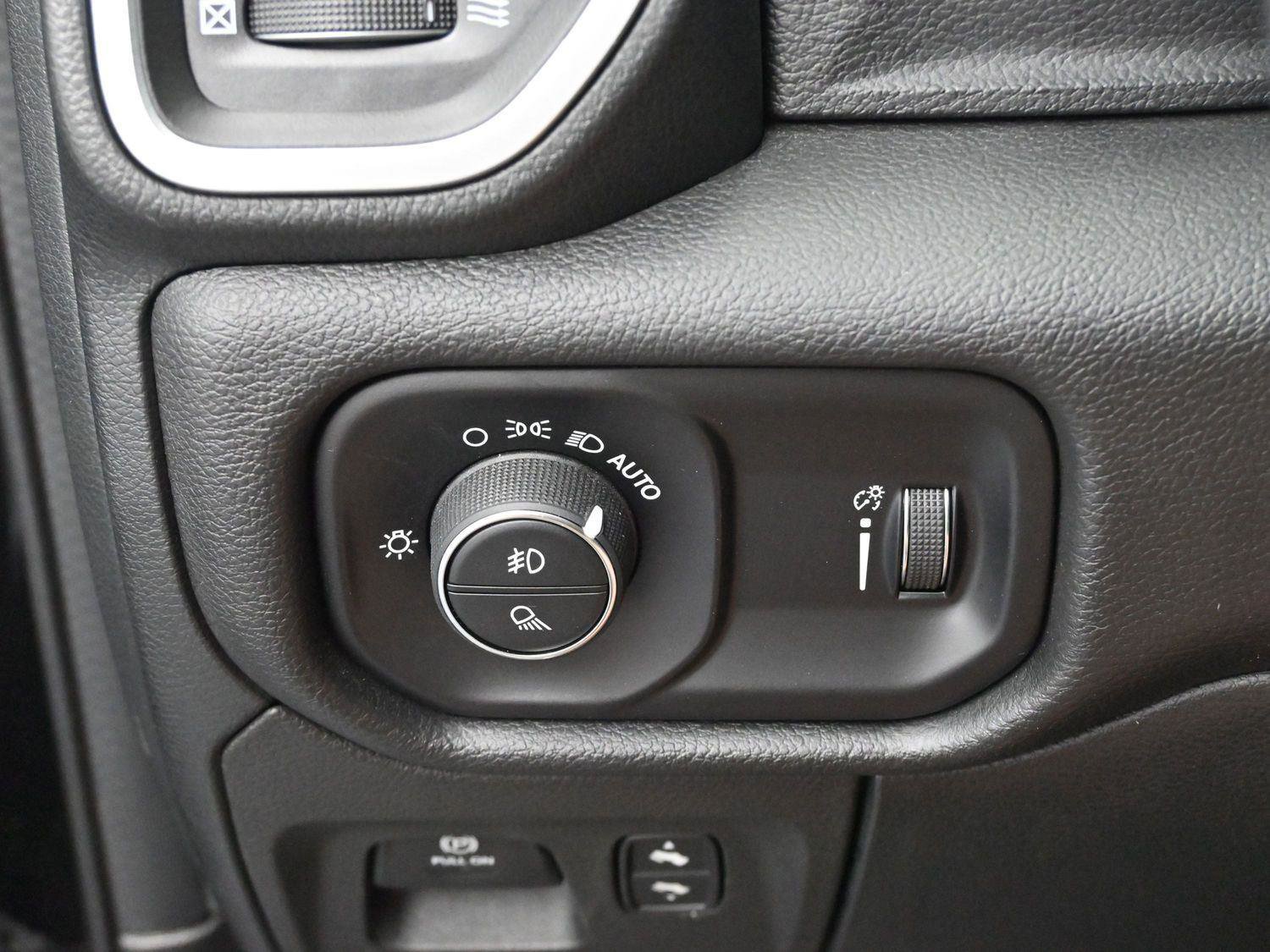 Used 2022 RAM 1500 Big Horn AWD/4WD image 26