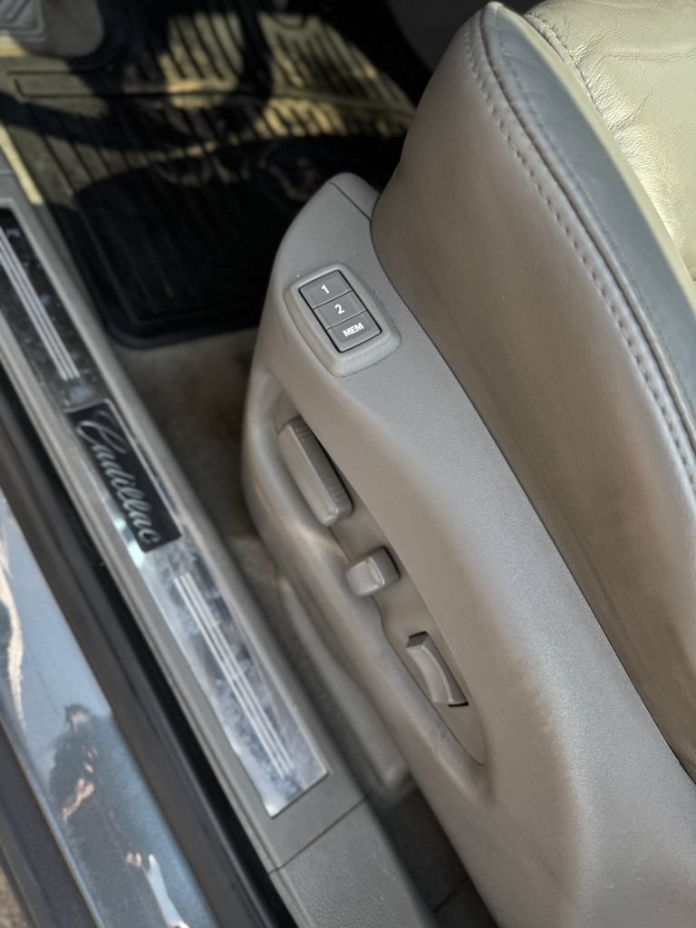 Used 2012 Cadillac SRX Premium w/ LPO, Protection Package AWD/4WD image 33