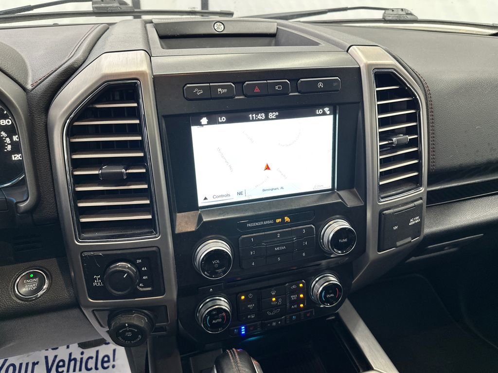 Used 2018 Ford F150 Platinum w/ Equipment Group 701A Luxury AWD/4WD image 31