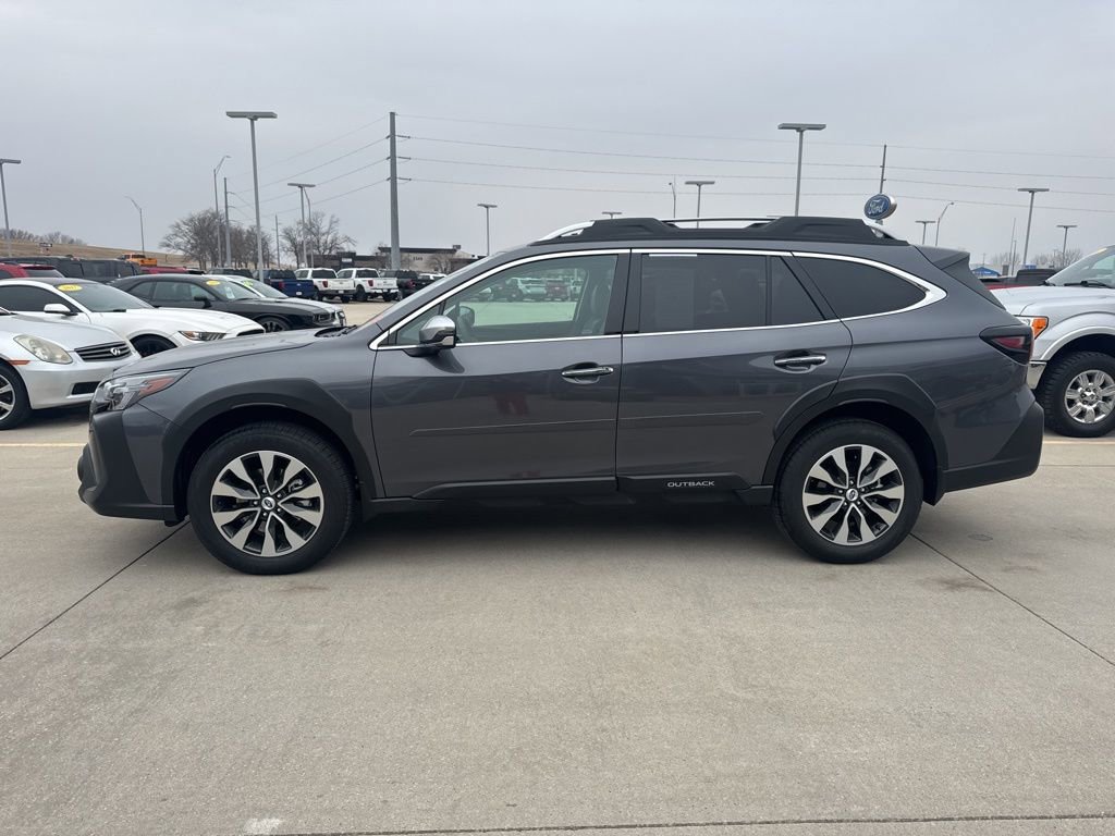 Used 2025 Subaru Outback Touring image 24