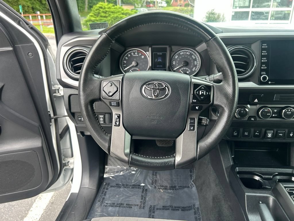 Certified 2023 Toyota Tacoma TRD Sport w/ Technology Package AWD/4WD image 13