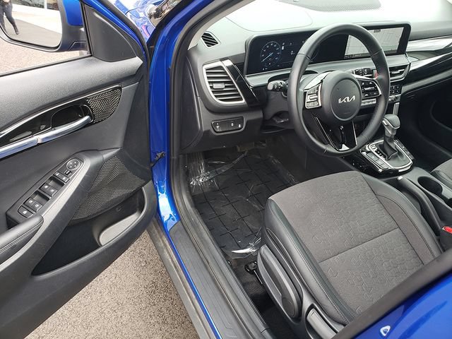 Certified 2024 Kia Seltos S AWD/4WD image 11