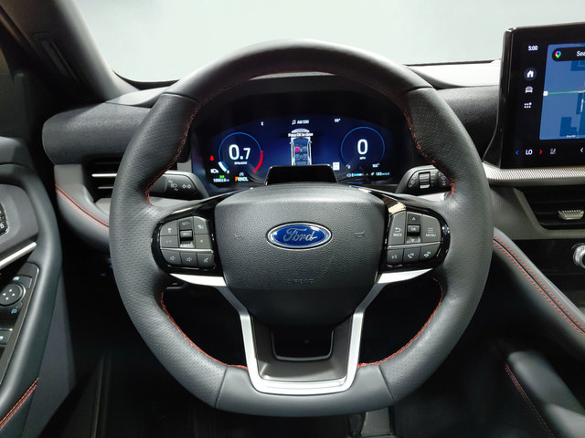 Used 2025 Ford Explorer ST-Line AWD/4WD image 23