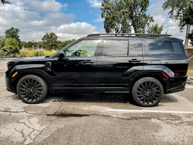 Used 2025 Hyundai Santa Fe Calligraphy image 30