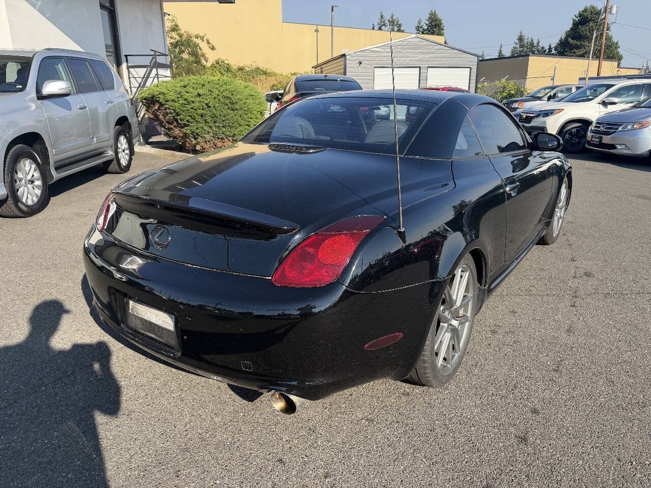 Used 2005 Lexus SC 430 Convertible RWD image 5