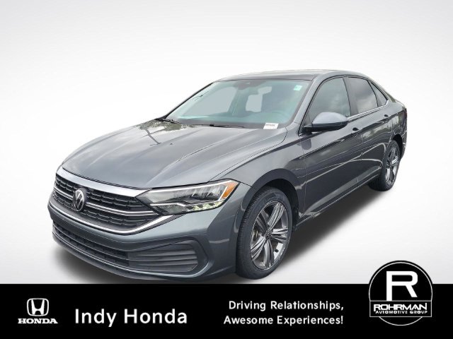 Used 2024 Volkswagen Jetta SE w/ Panoramic Sunroof Package FWD image 12