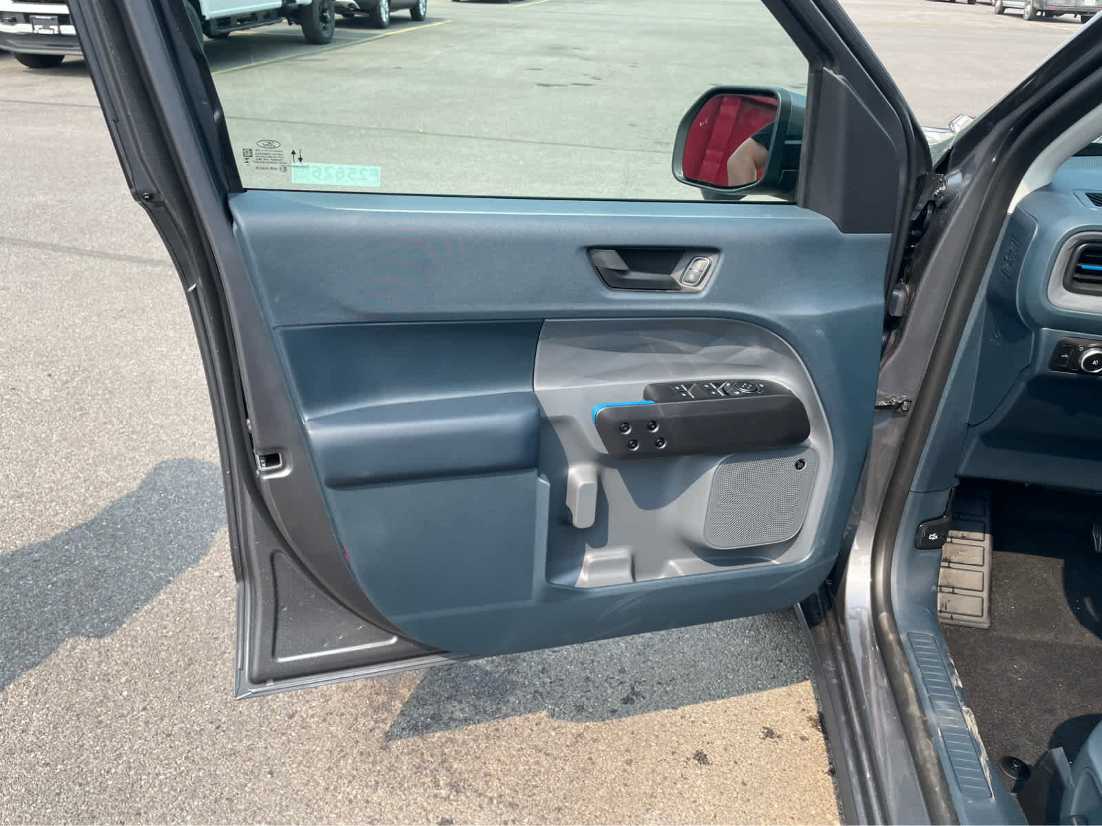 New 2025 Ford Maverick Lobo image 12