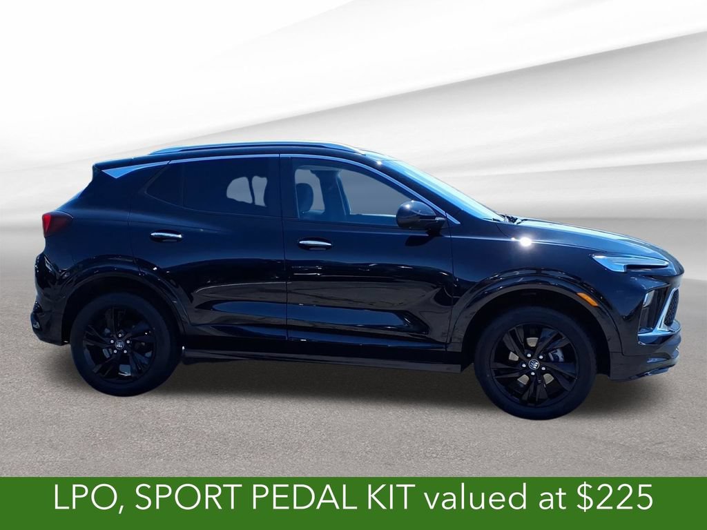 Certified 2024 Buick Encore GX Sport Touring w/ Advanced Technology Package AWD/4WD image 7