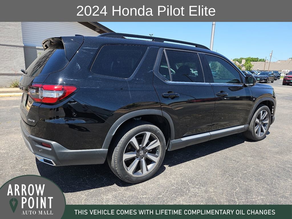 Used 2024 Honda Pilot Elite image 12