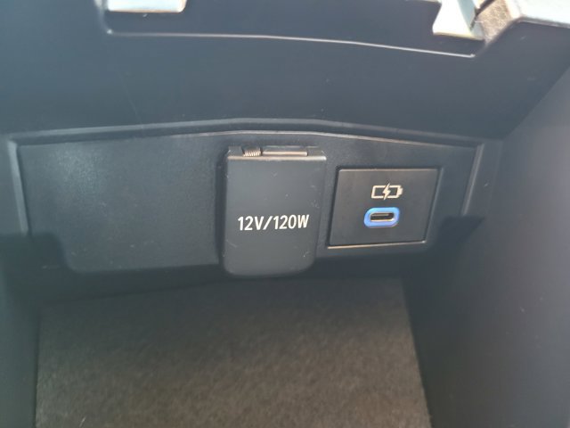Used 2022 Toyota Corolla LE FWD image 25