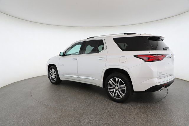 Used 2024 Chevrolet Traverse High Country image 10