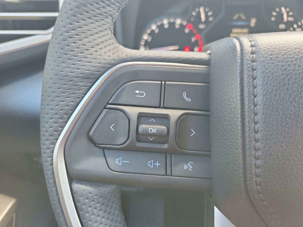 Used 2026 Toyota Tundra SR5 w/ TRD Performance Package (TMS) AWD/4WD image 18
