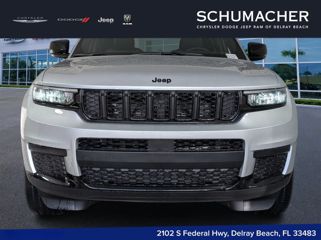 New 2025 Jeep Grand Cherokee L Altitude RWD image 3