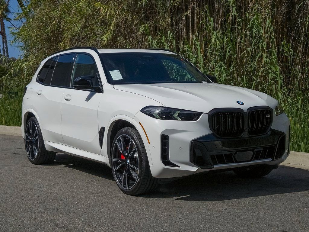 New 2026 BMW X5 M60i w/ Executive Package image 2