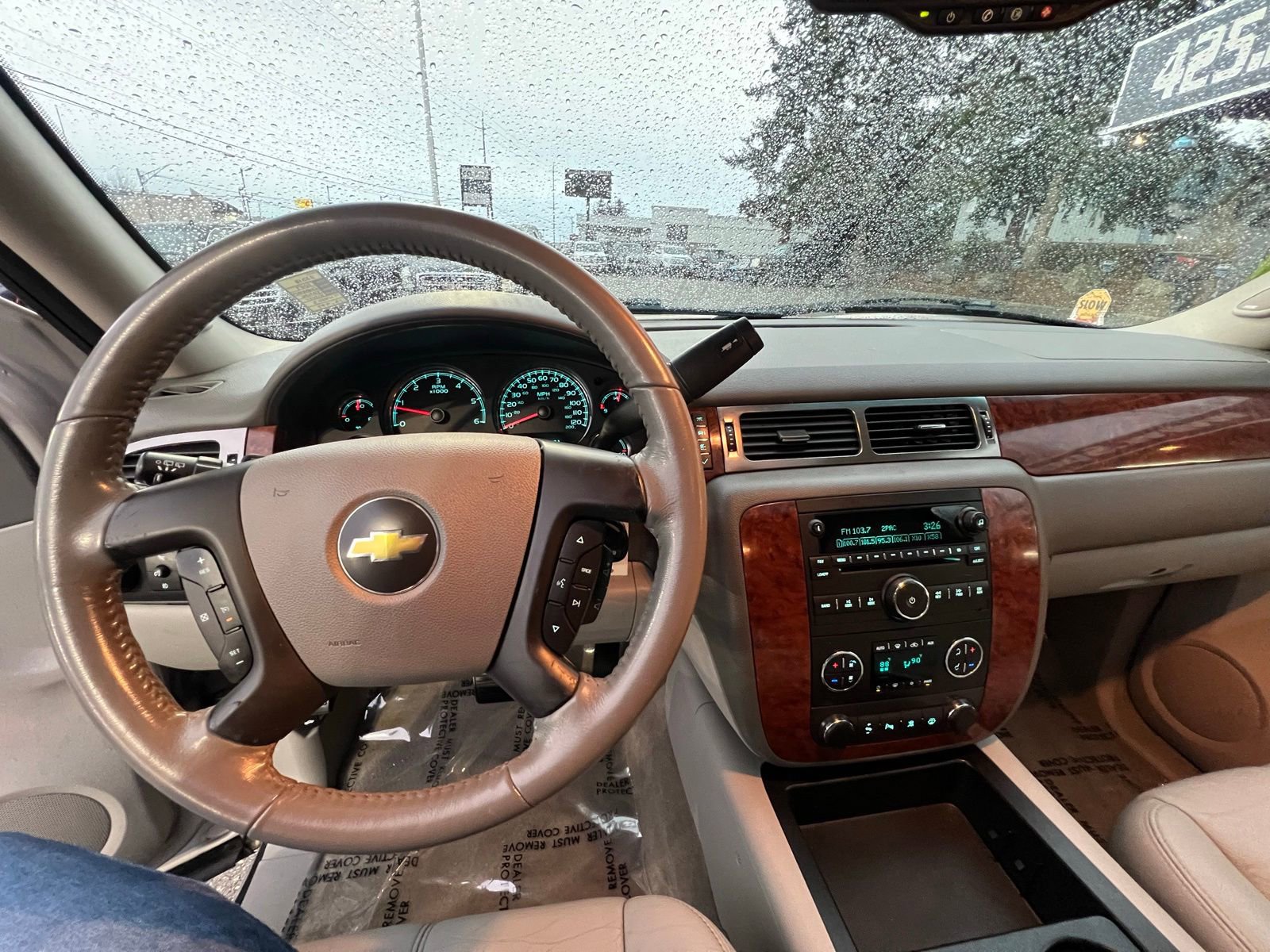 Used 2007 Chevrolet Tahoe LTZ w/ LTZ Preferred Equipment Group image 43