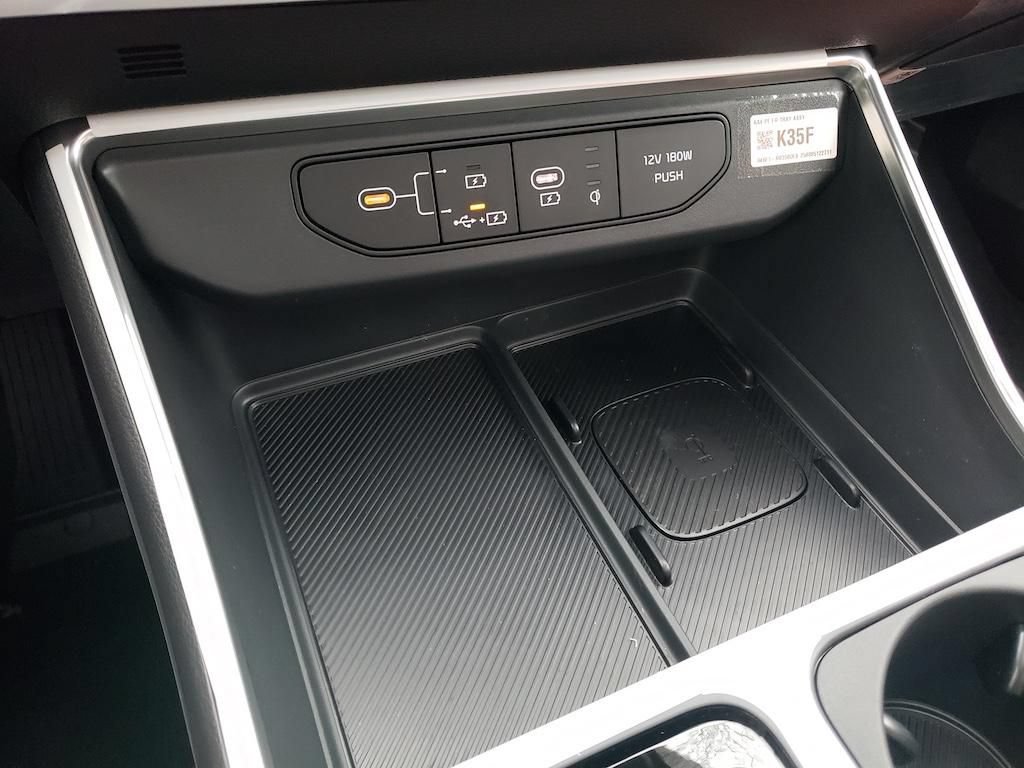 New 2026 Kia Carnival SX Prestige FWD image 24