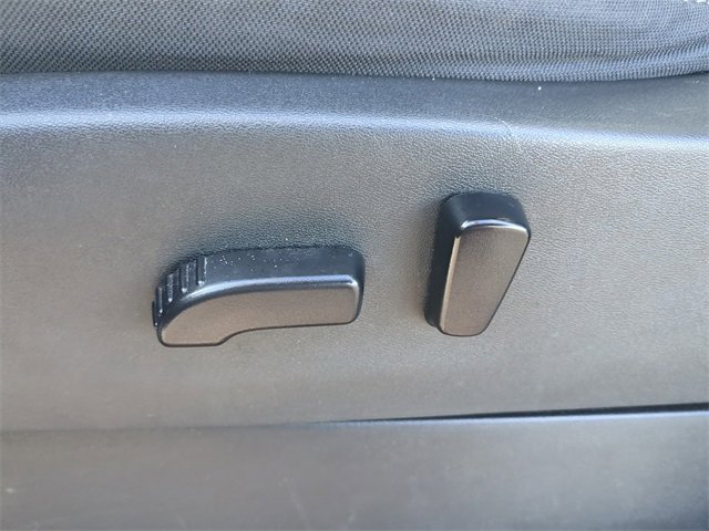 Used 2023 Nissan Frontier SV image 22