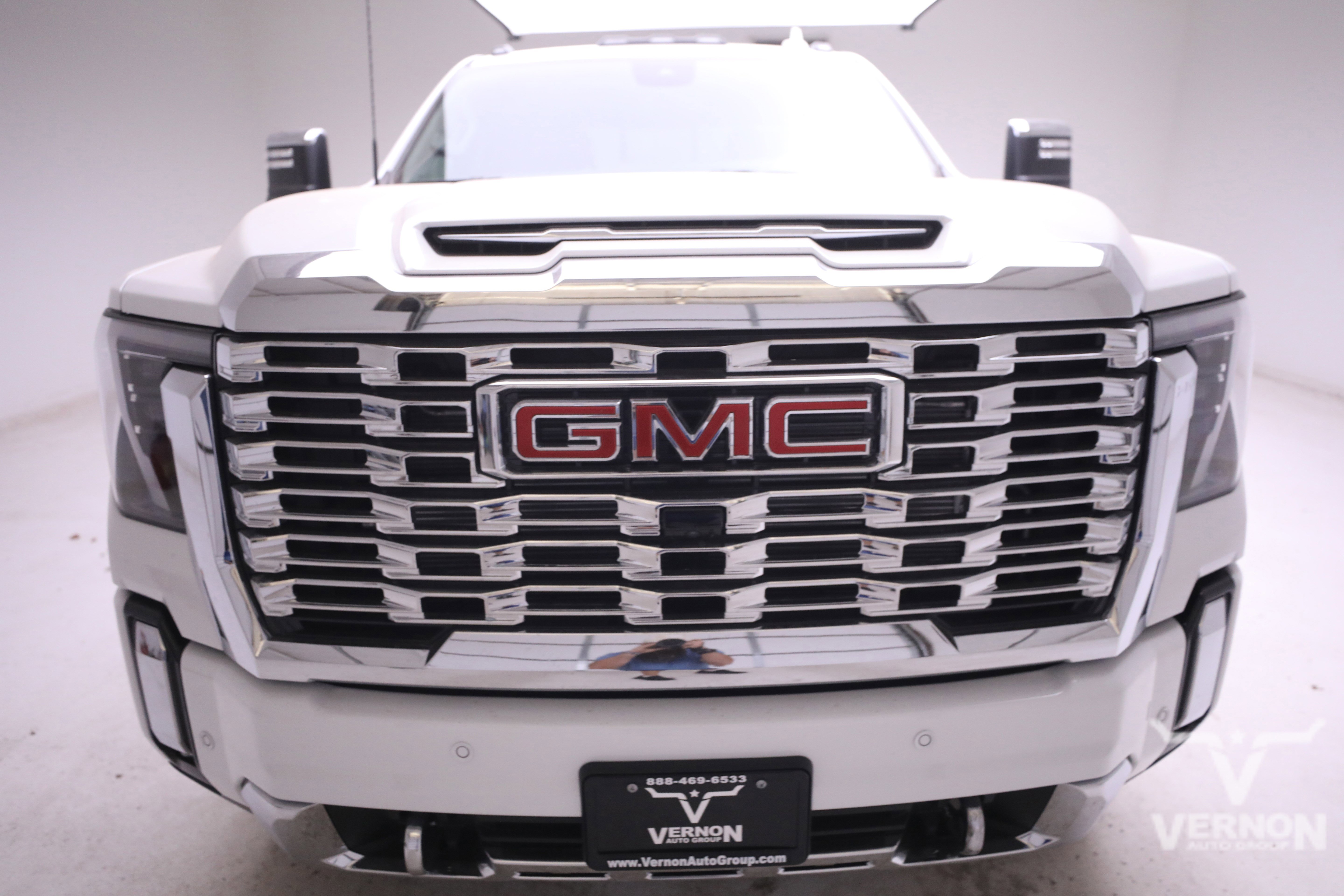 New 2026 GMC Sierra 3500 Denali w/ Technology Package image 8