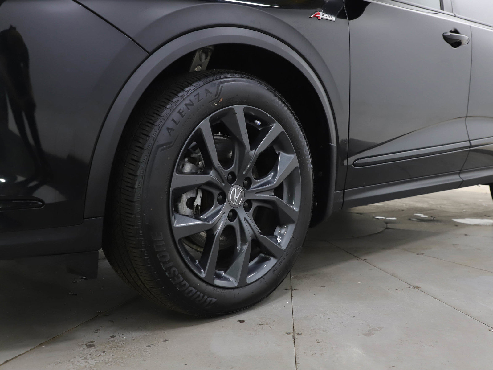 Used 2022 Acura MDX A-Spec image 31