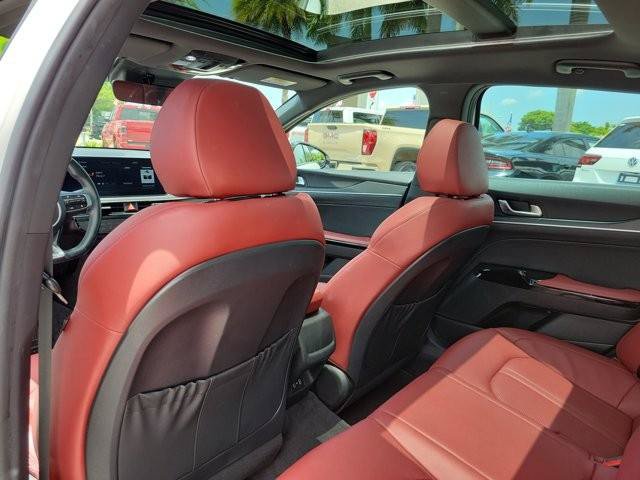 Used 2025 Kia K5 GT-Line w/ GT-Line Premium Package FWD image 19