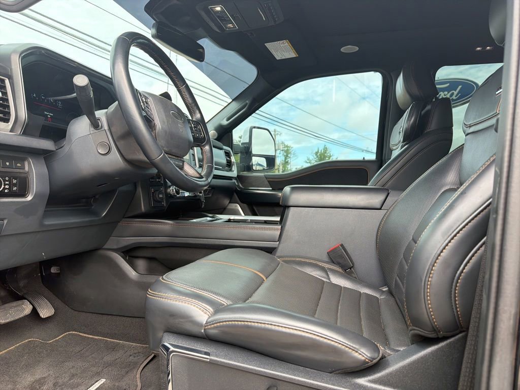 Used 2024 Ford F450 Platinum w/ FX4 Off-Road Package AWD/4WD image 9