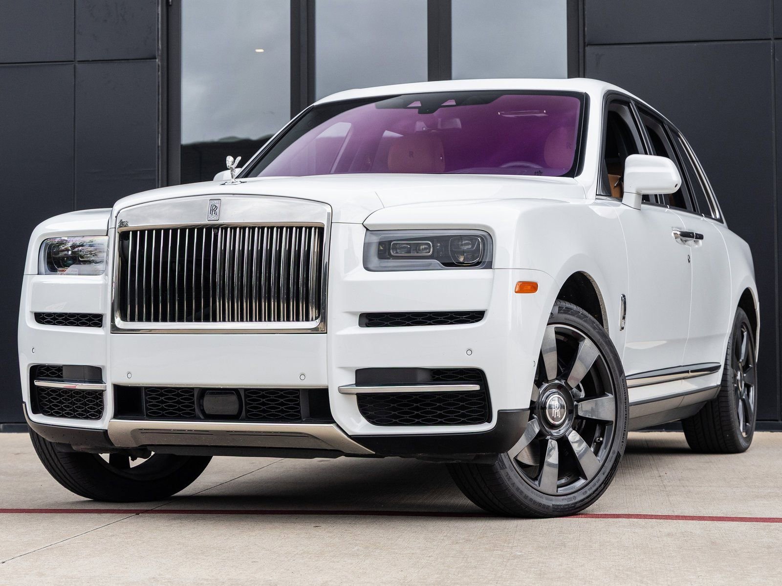Certified 2022 Rolls-Royce Cullinan image 1