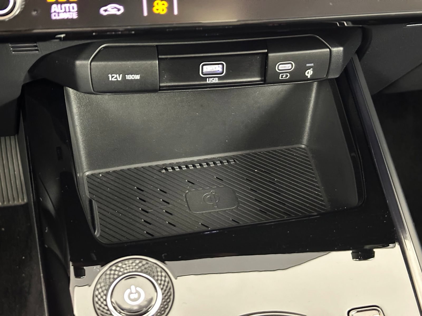 Used 2025 Kia Niro Wind w/ Wind Preserve Package FWD image 17