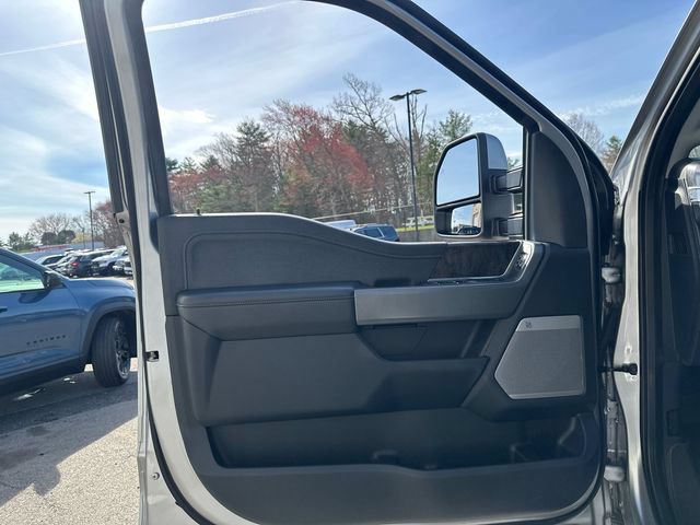 Used 2023 Ford F250 Lariat w/ Sport Appearance Package AWD/4WD image 24