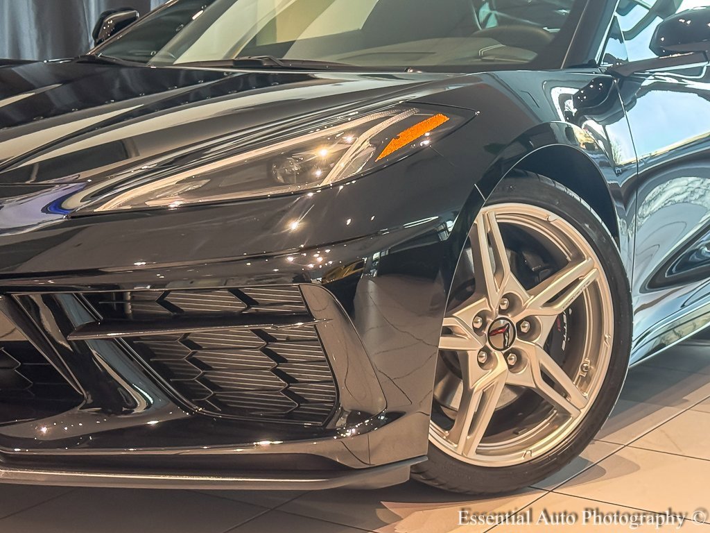 Used 2024 Chevrolet Corvette Stingray Coupe w/ Z51 Performance Package image 5