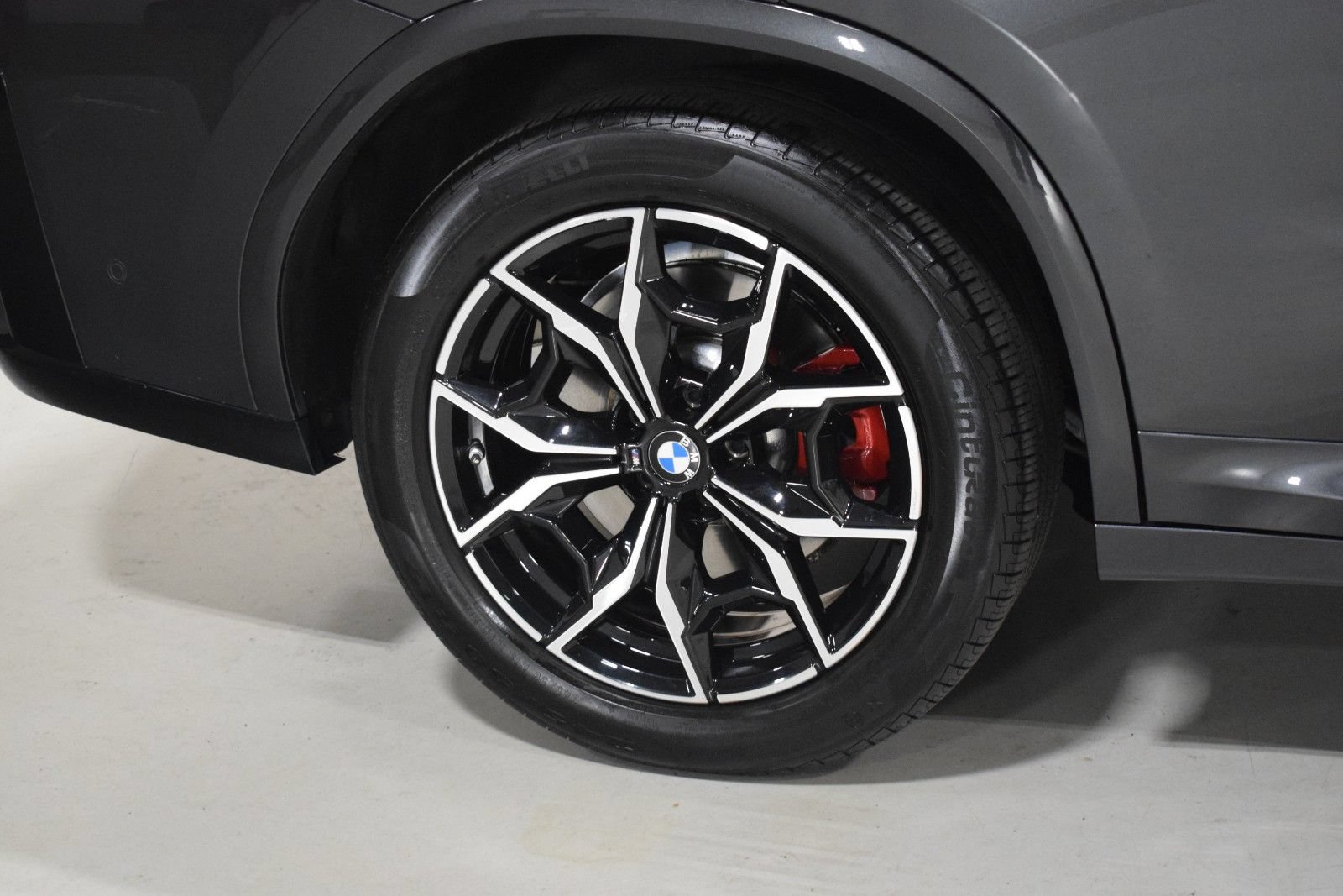 Used 2023 BMW X4 M40i w/ Parking Assistance Package AWD/4WD image 17