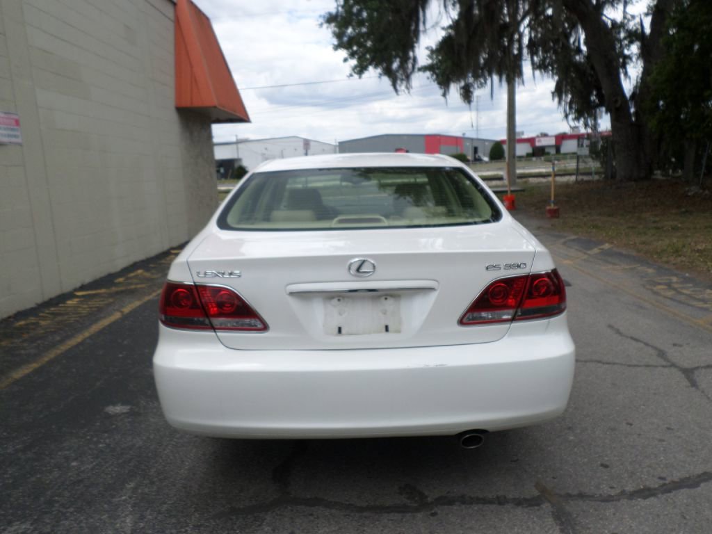 Used 2005 Lexus ES 330 image 6