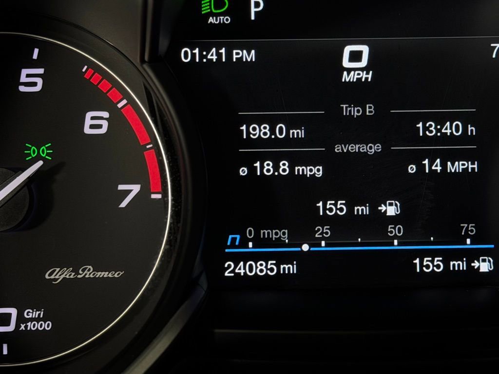 Used 2023 Alfa Romeo Stelvio Sprint RWD image 14