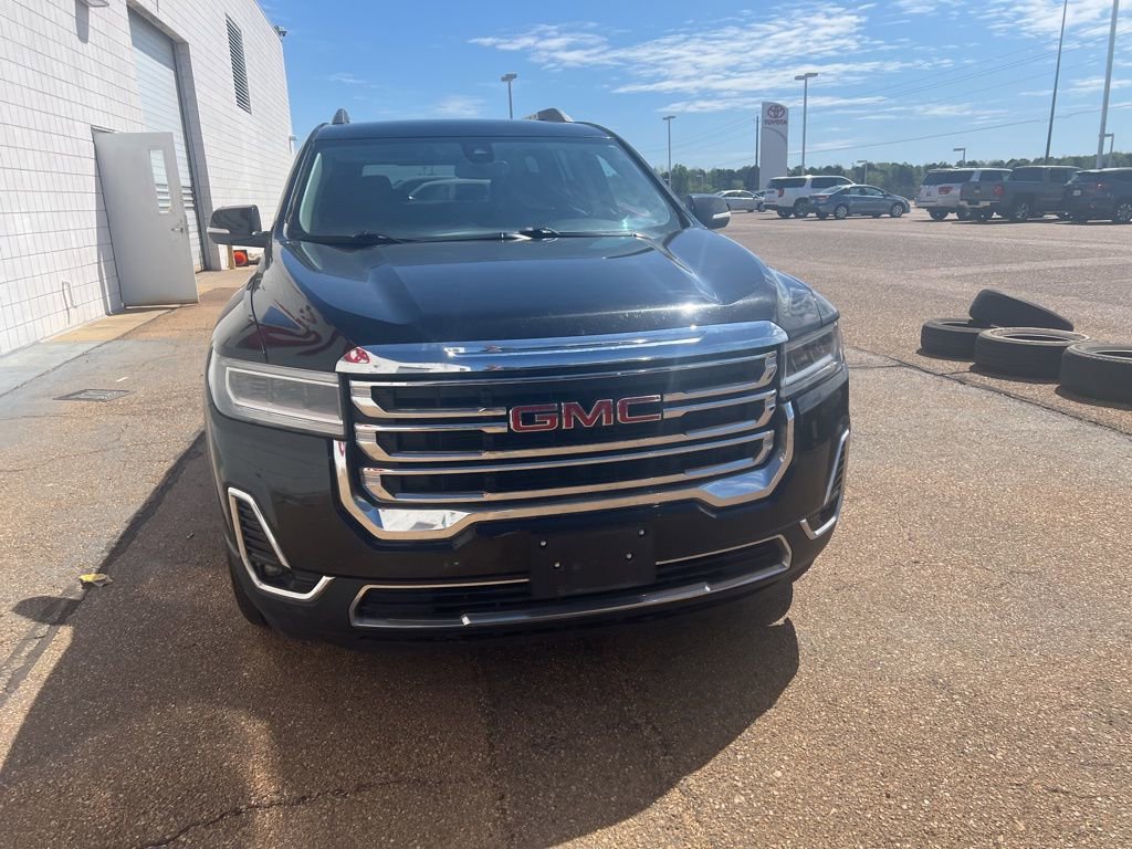 Used 2023 GMC Acadia SLT image 2