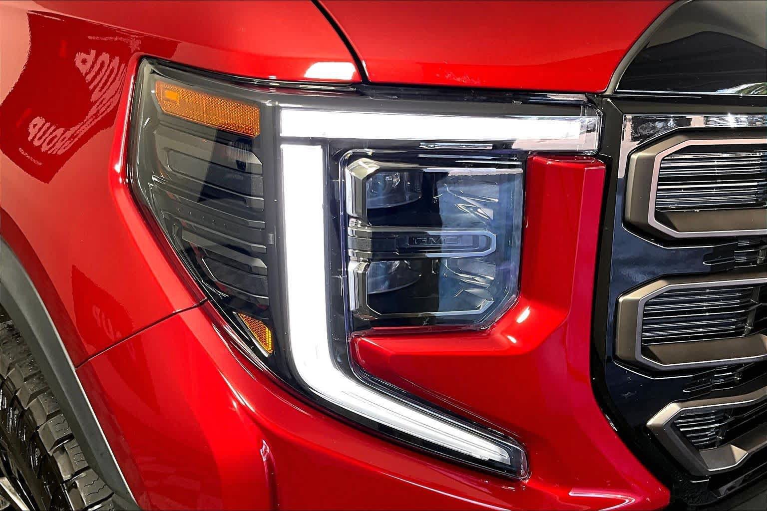 Used 2023 GMC Sierra 1500 AT4X AWD/4WD image 27