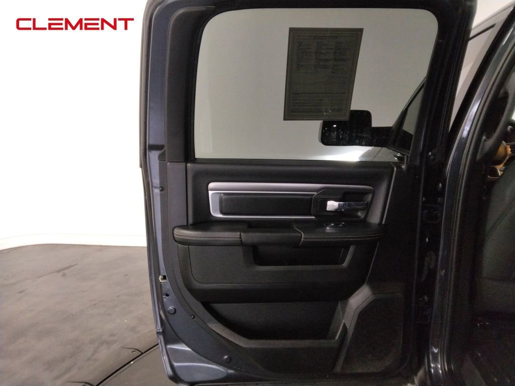 Used 2021 RAM 1500 Classic Warlock image 25