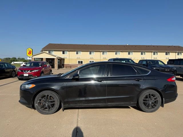 Used 2013 Ford Fusion SE FWD image 5