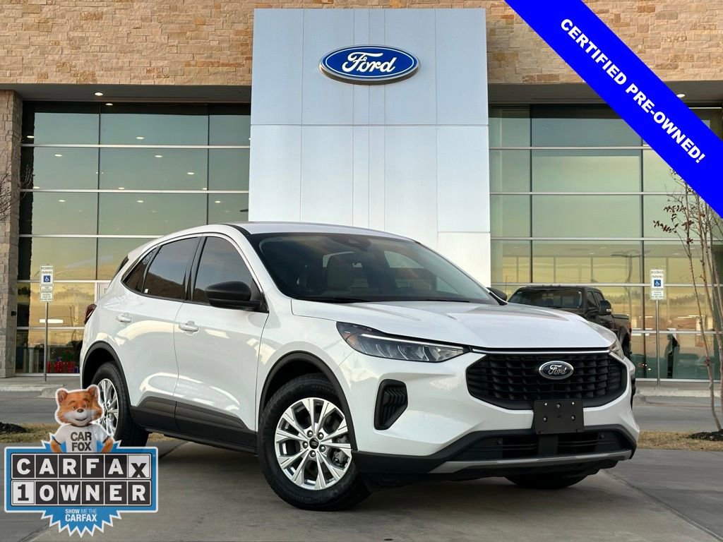 Used 2023 Ford Escape Active image 1