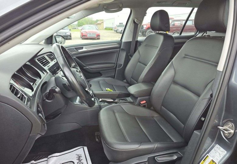 Used 2019 Volkswagen Golf Alltrack SE AWD/4WD image 5