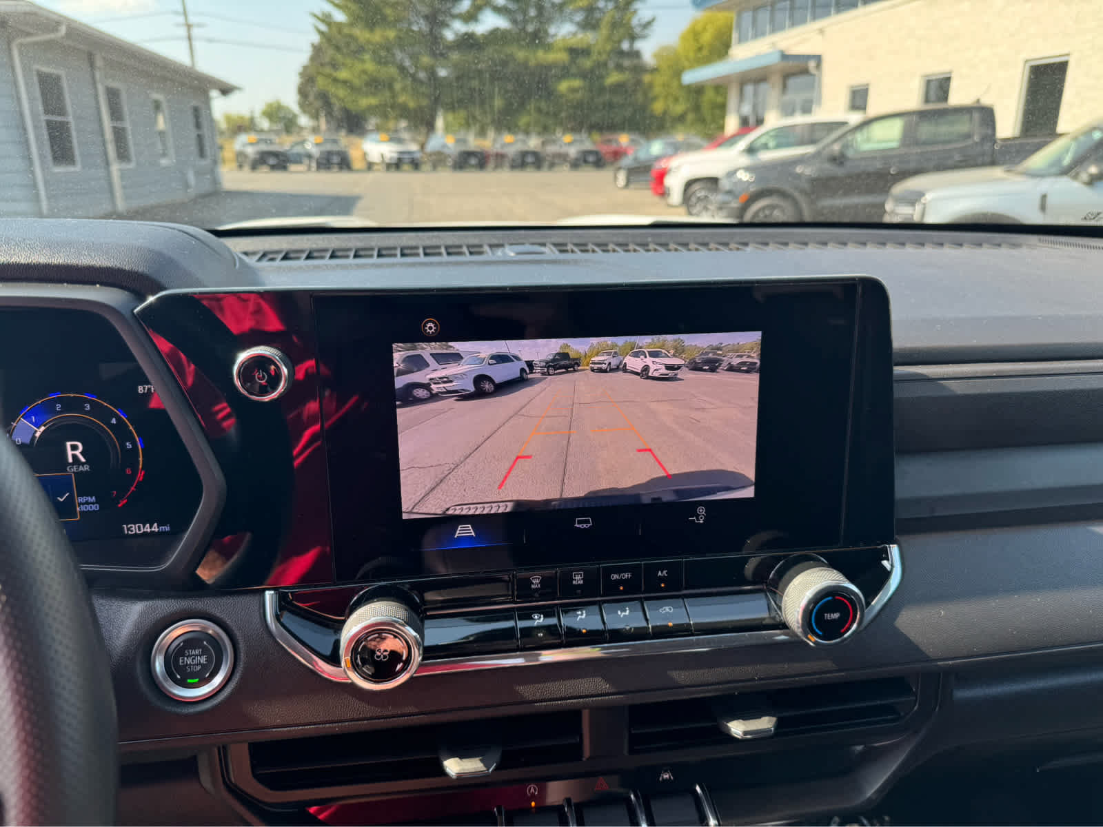 Used 2024 Chevrolet Colorado Trail Boss w/ Advanced Trailering Package image 24